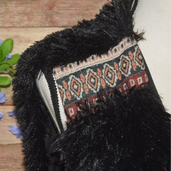 L Love Boutique Black Furry Shaggy Long Open Front Sweater Vest Womens Size 2XL - Picture 3 of 11